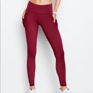 Victoria’s Secret Knockout Tight w/ pockets